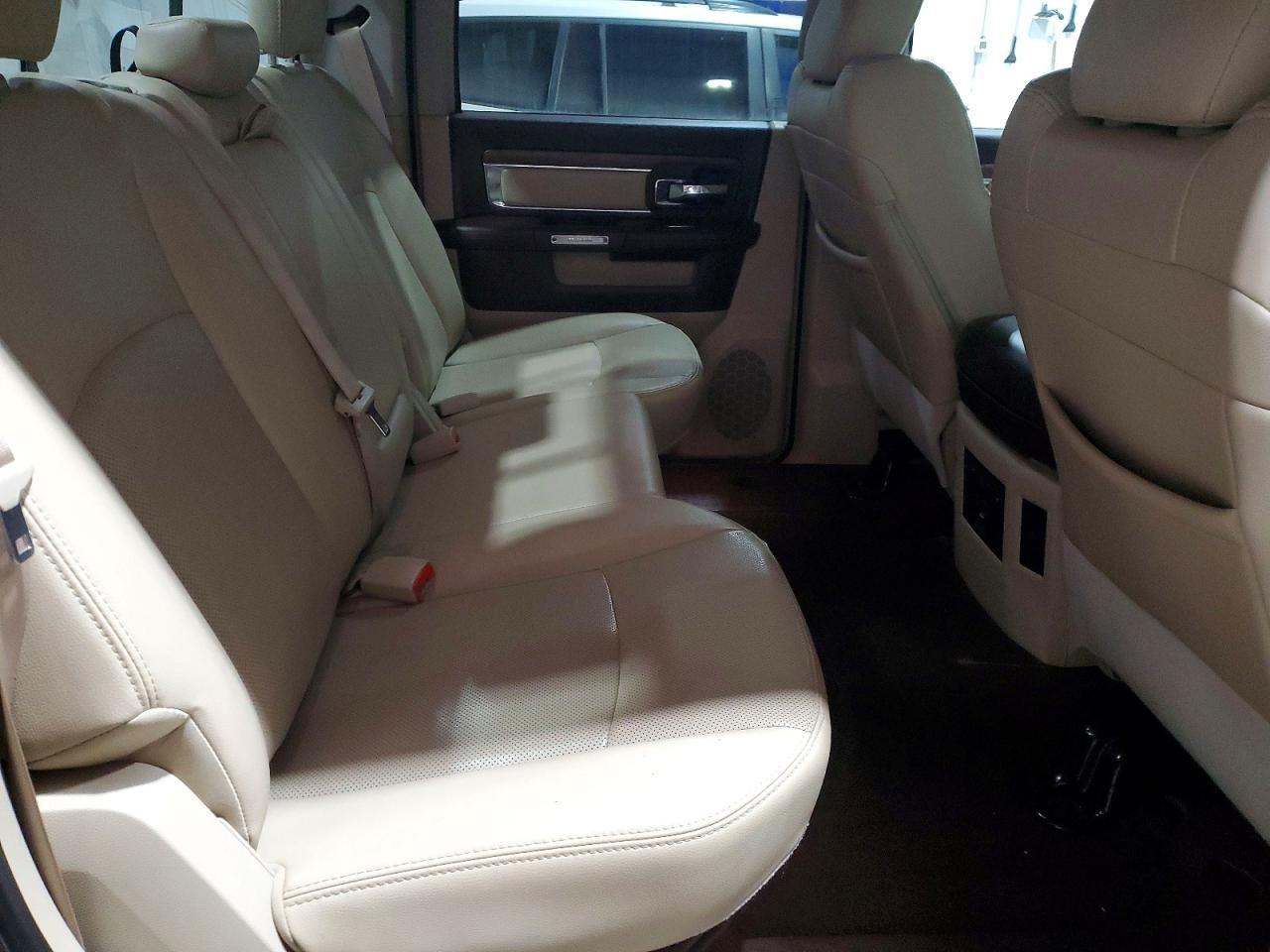 2016 Dodge 1500 Laramie