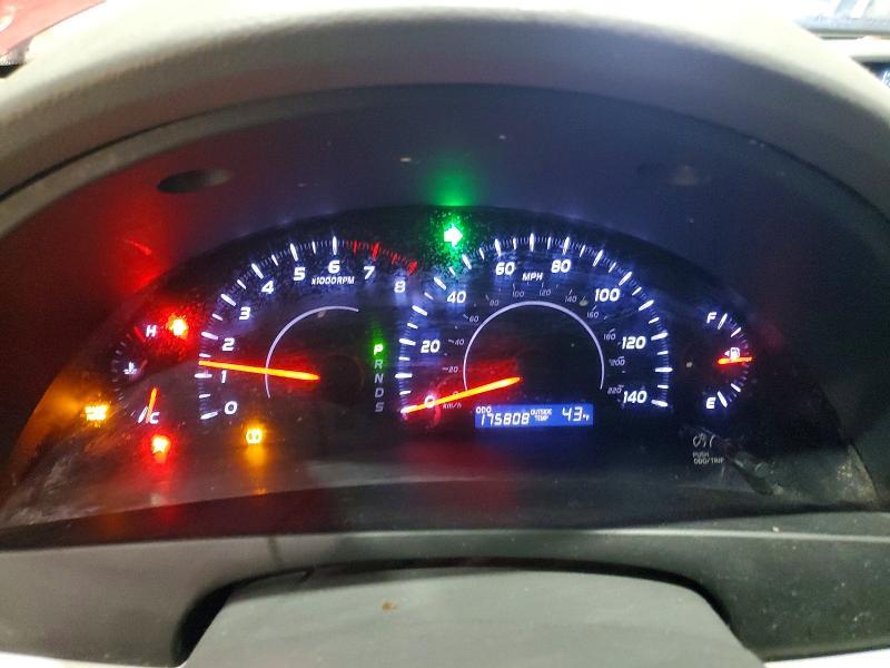 2011 Toyota Camry le