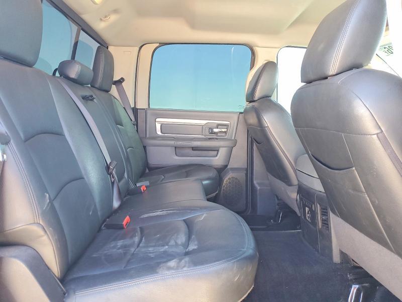 2015 Dodge RAM 1500 SLT