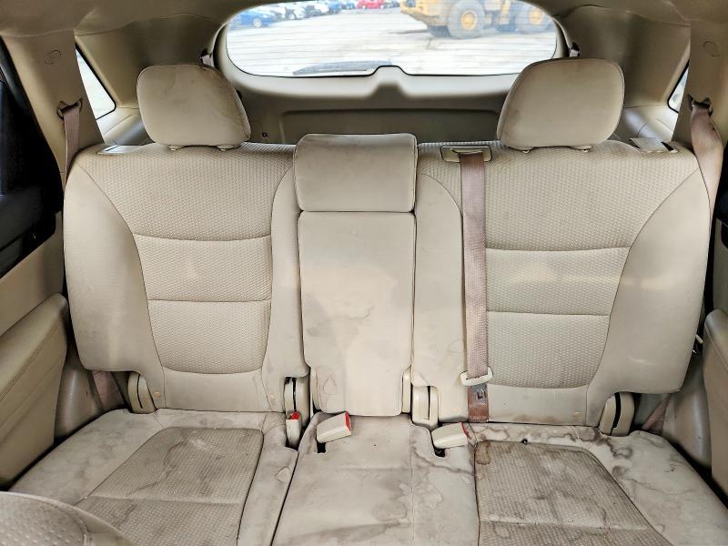 2012 KIA Sorento lx