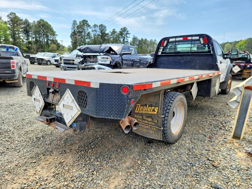 2018 Ford F550 Super Duty Flatbed Truck