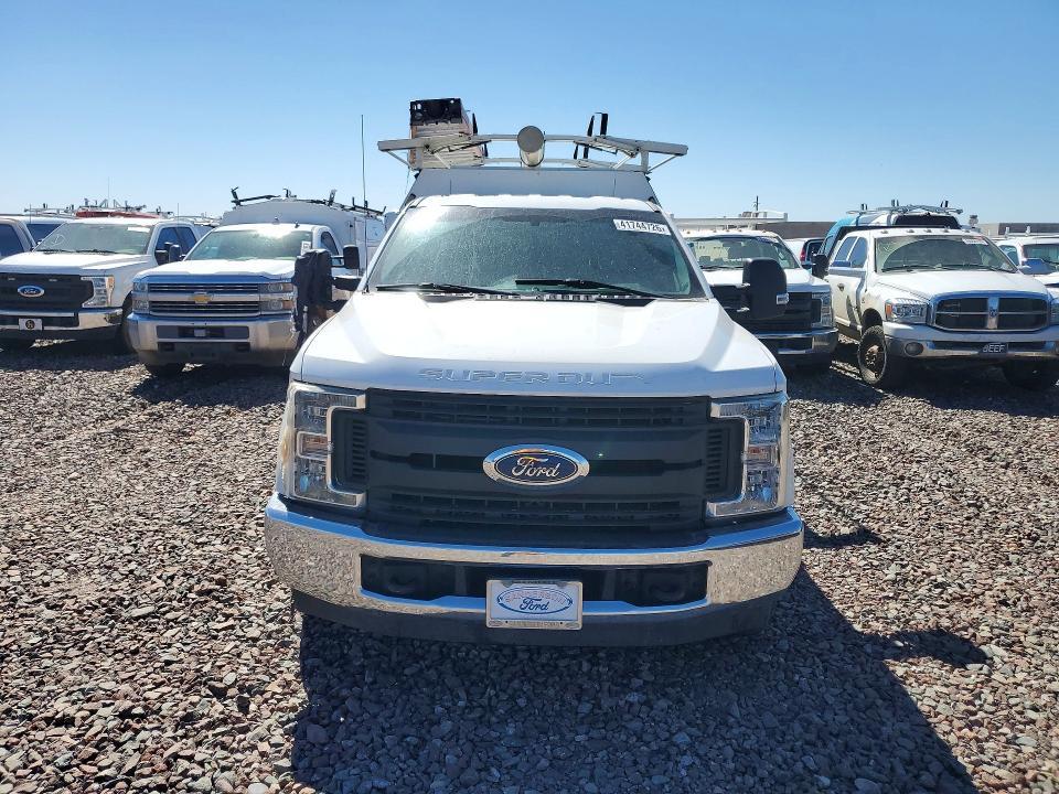 2019 Ford F250 Super Duty Utility / Service Truck