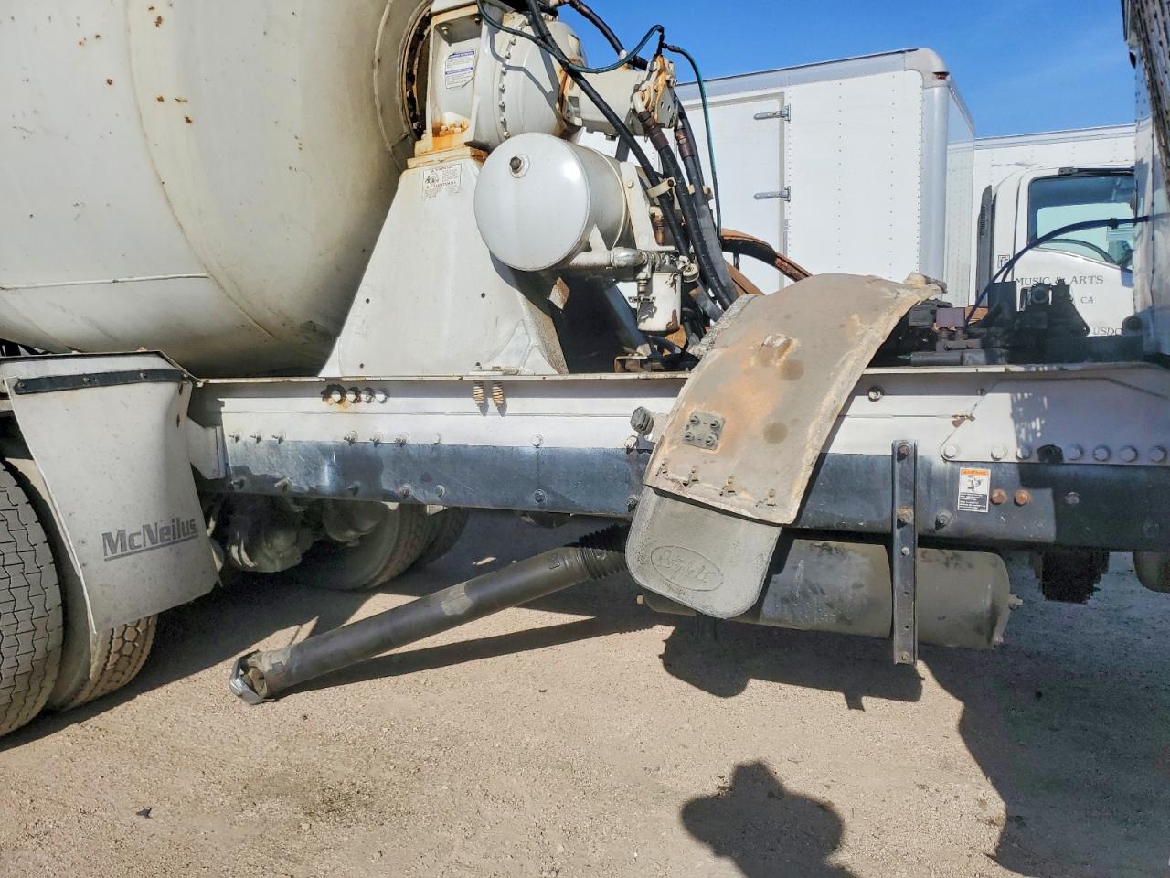 2015 Peterbilt 365 Ready MIX Truck
