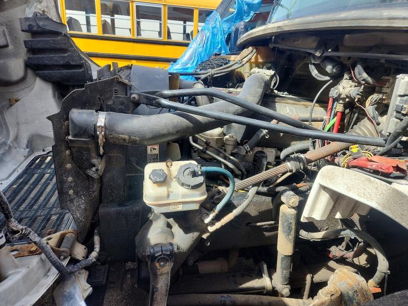 2004 Freigliner 2004 Freightliner Business Class M2 Crane Truck