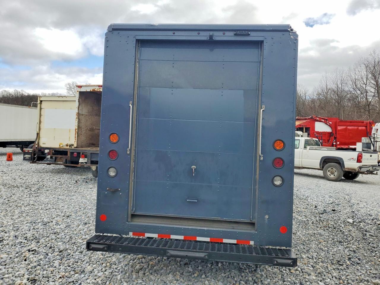 2020 Ford F59 Delivery Truck