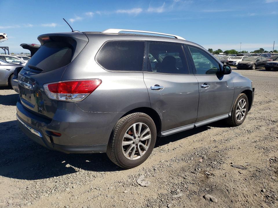 2015 Nissan Pathfinder sv