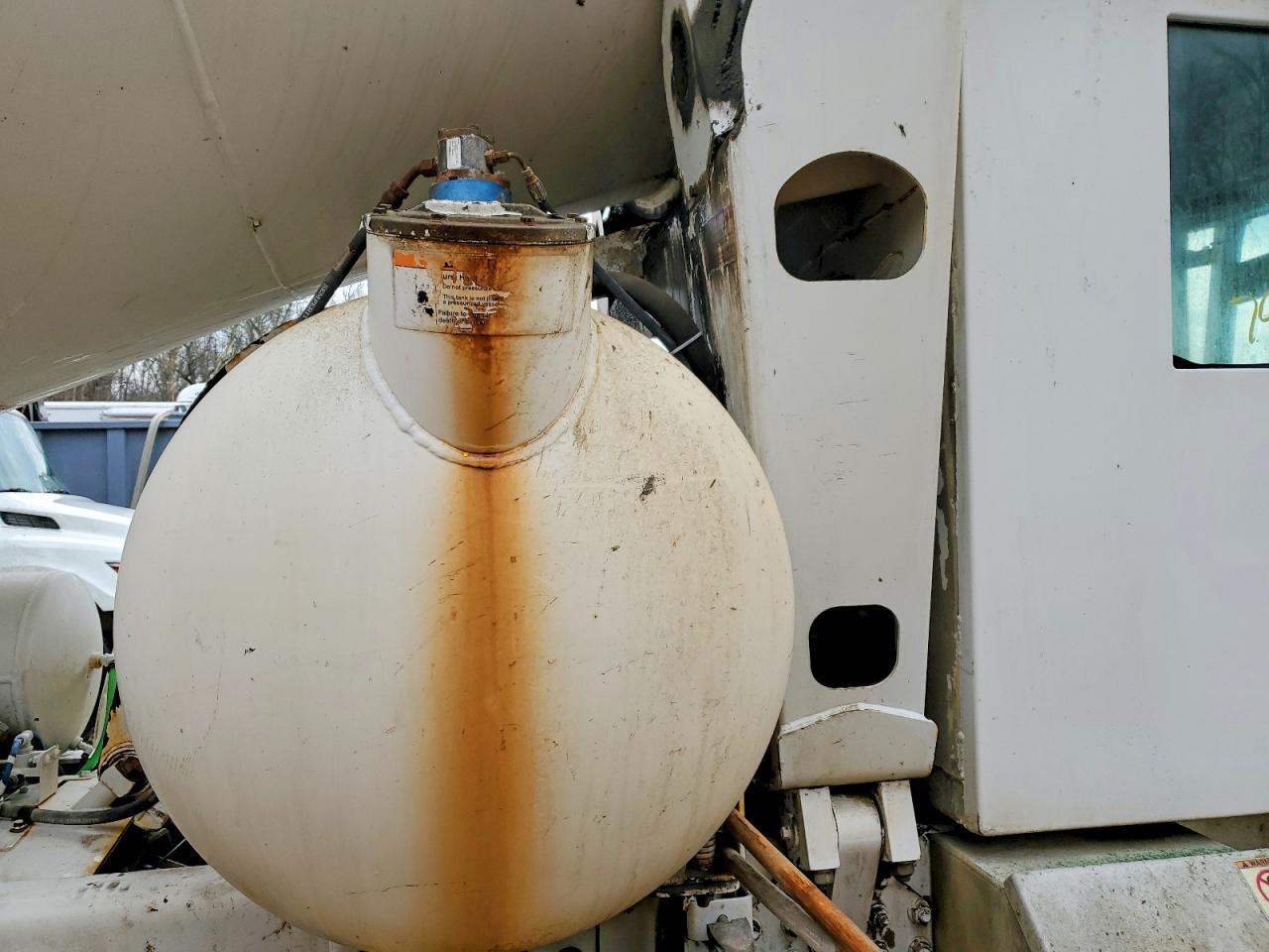 2021 Oshkosh Concrete Ready MIX Truck