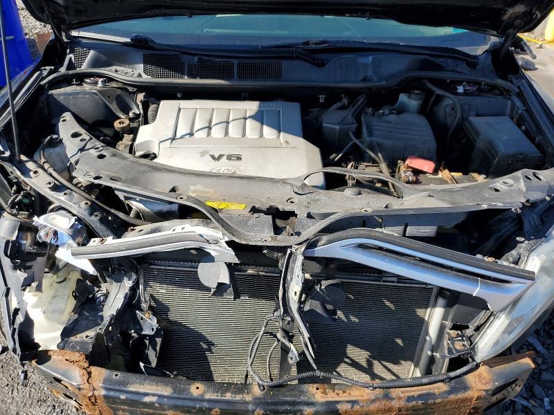 2011 Toyota Venza awd V6