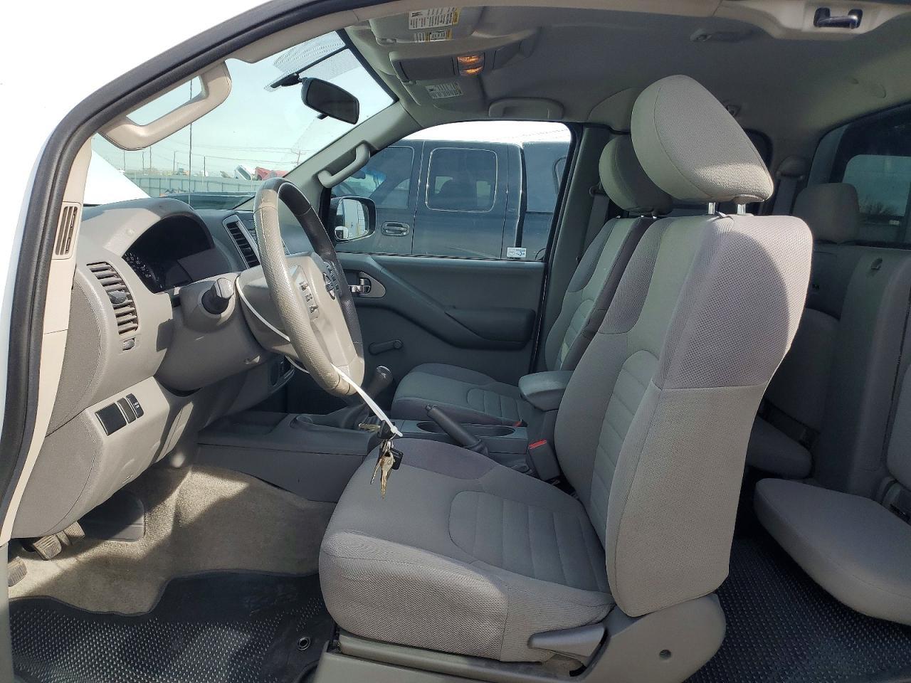 2014 Nissan Frontier S