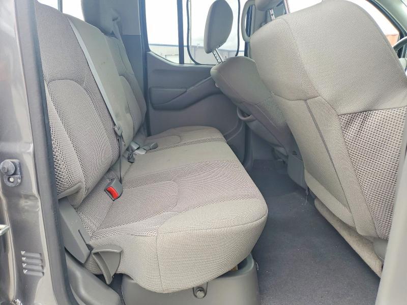 2020 Nissan Frontier sv