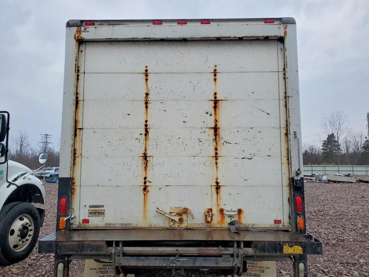 2008 GMC W4 BOX Truck