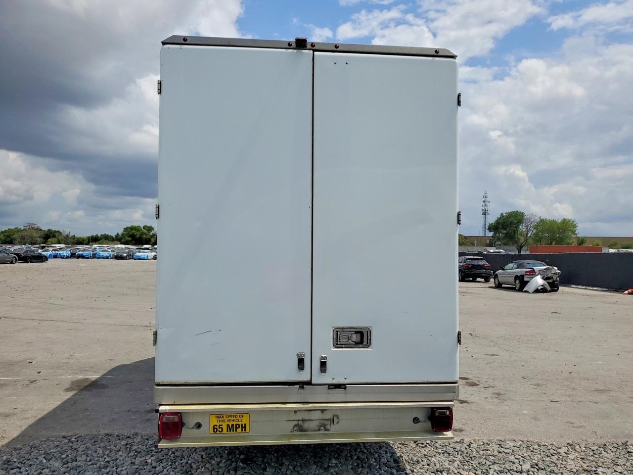 2020 Ford Transit Delivery Truck