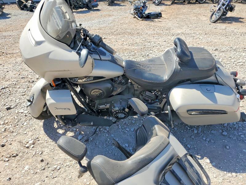 2022 Indian Motorcycle Co. Roadmaster Dark Horse