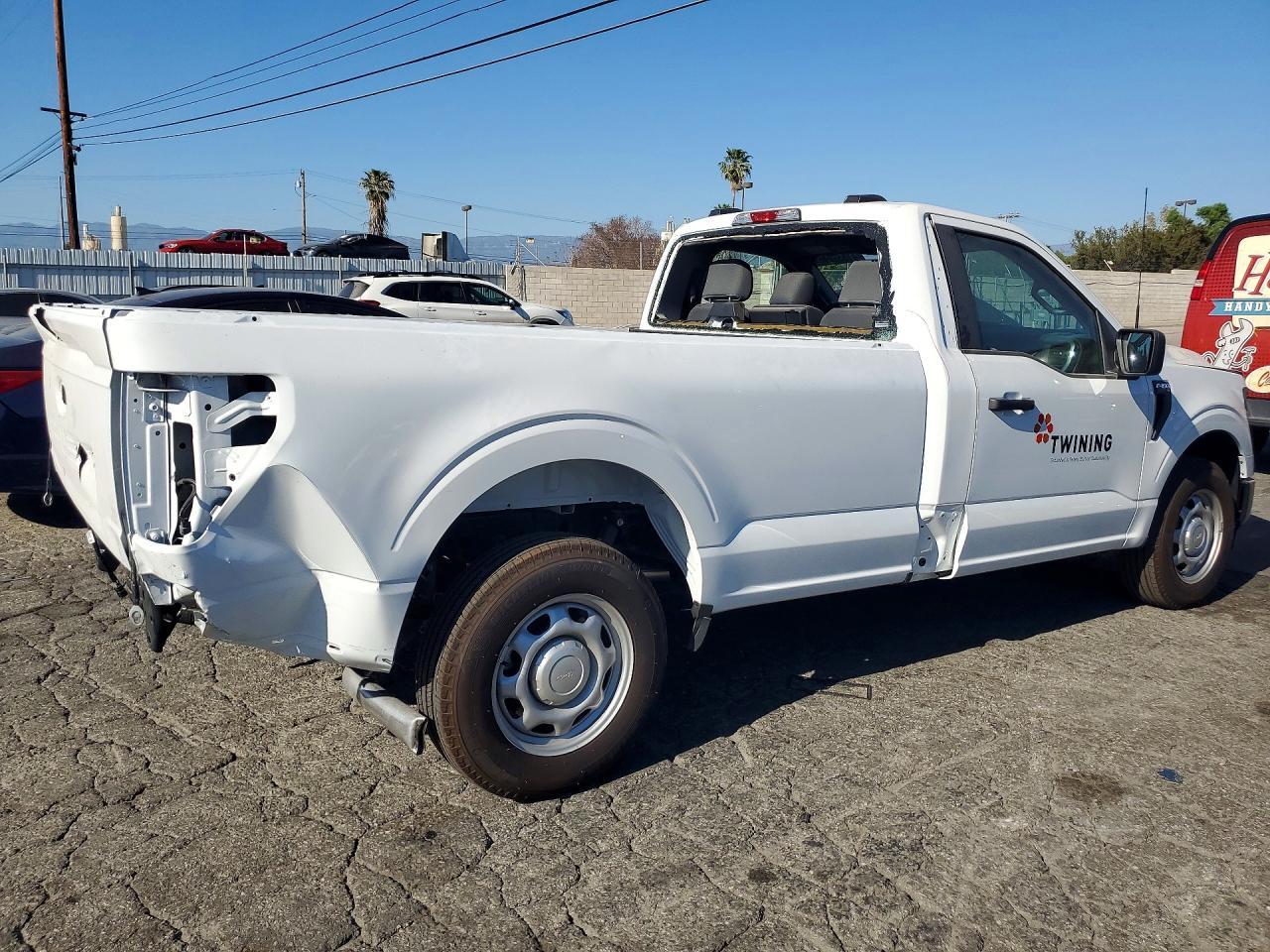 2025 Ford F150 XL