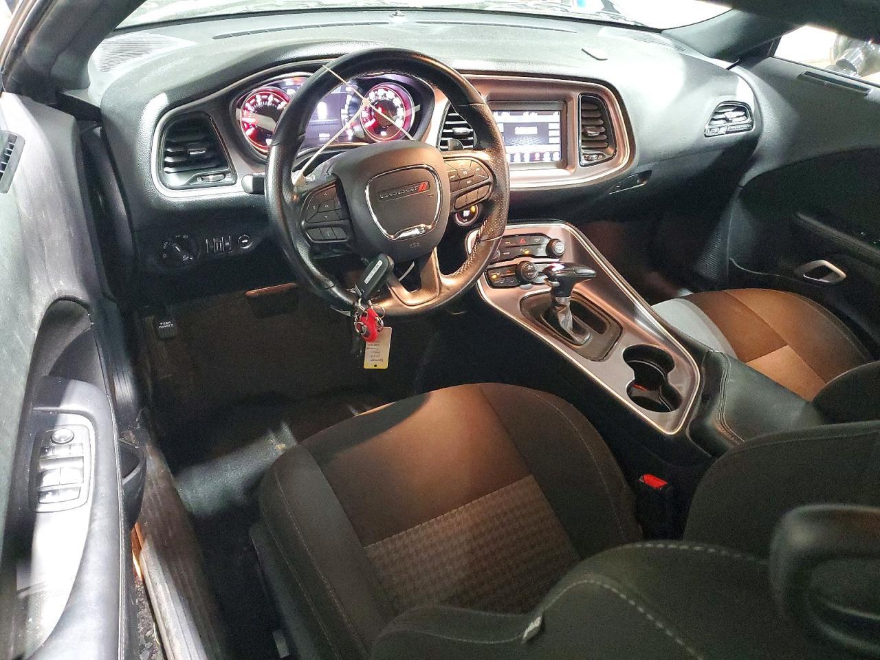 2022 Dodge Challenger gt