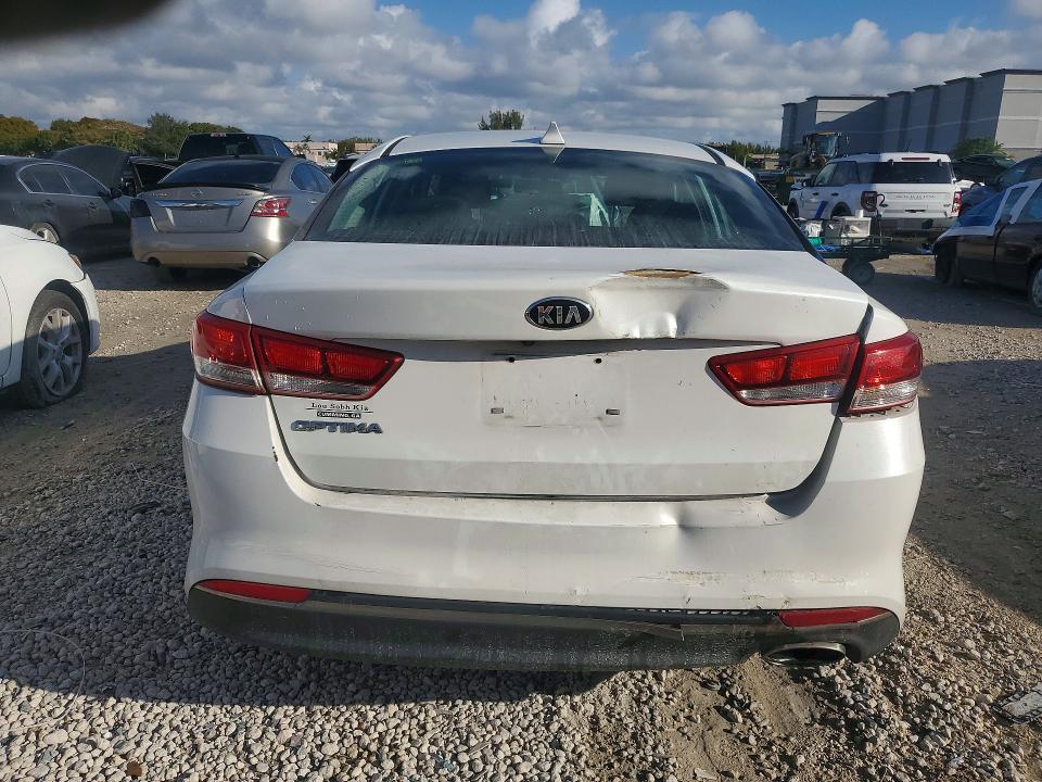 2016 KIA Optima gl
