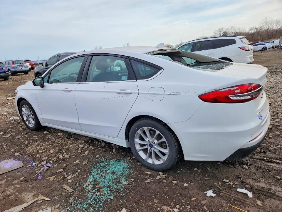 2020 Ford Fusion se