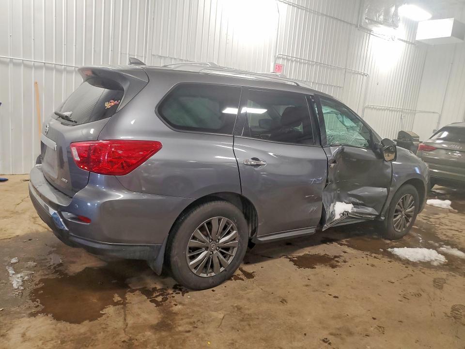 2019 Nissan Pathfinder s
