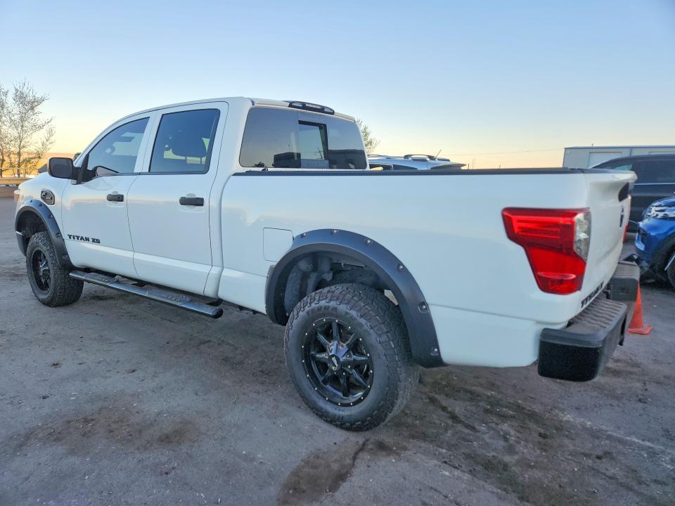 2017 Nissan Titan XD S