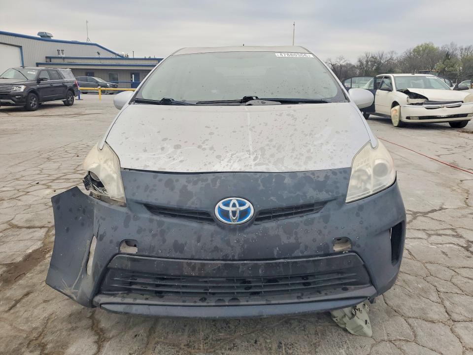 2012 Toyt Prius v