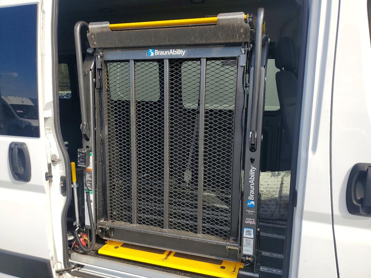 2023 Dodge RAM Promaster 2500 High Roof Handicap Passeng