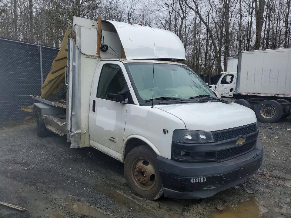 2018 Chevrolet Express Delivery Truck