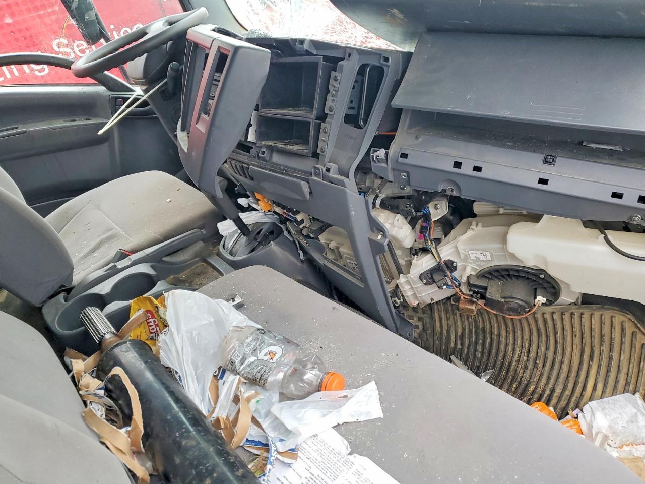 2021 Isuzu NPR HD BOX Truck
