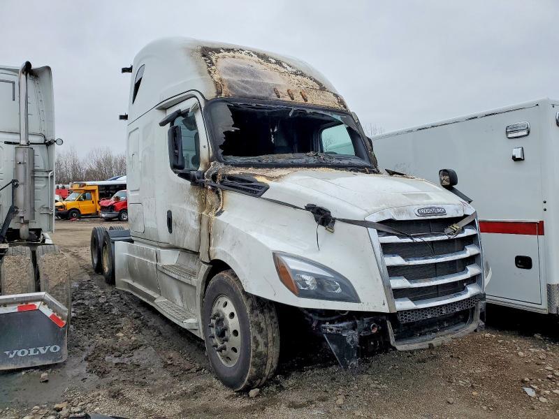 2021 Freigliner 2021 Freightliner Cascadia 126 Semi Truck