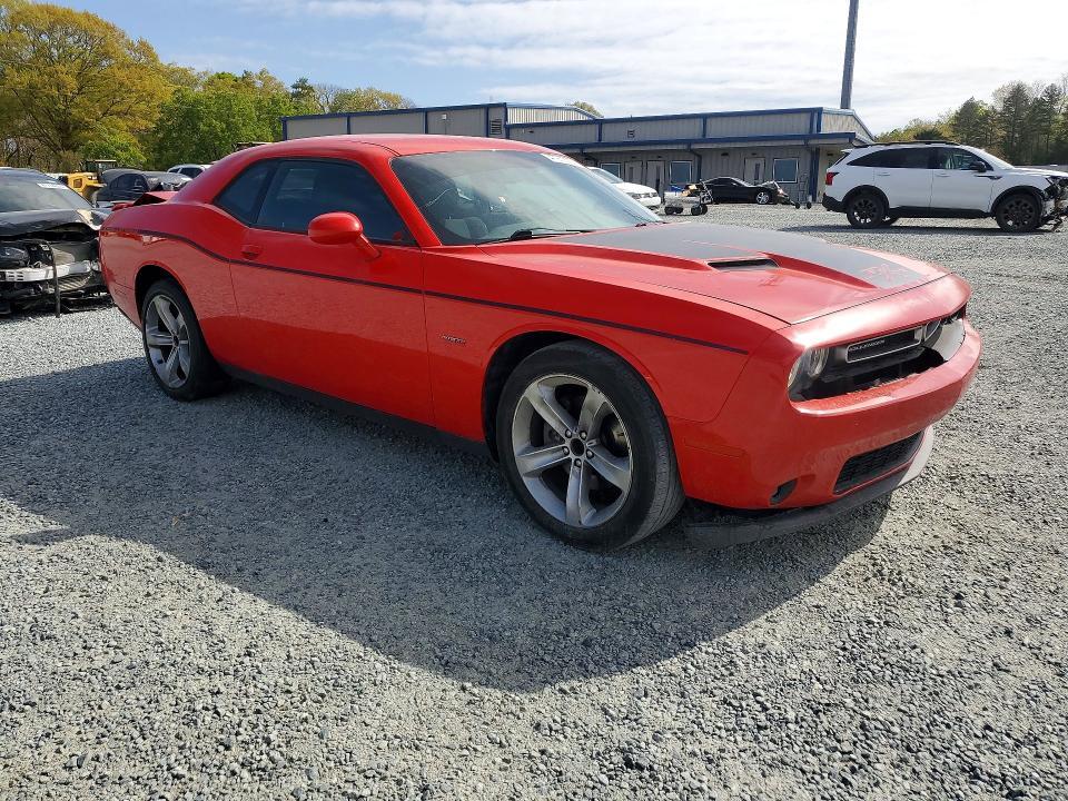 2015 Dodge Challenger sxt