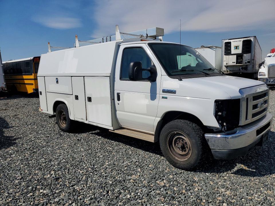 2012 Ford E350 Utility / Service Truck