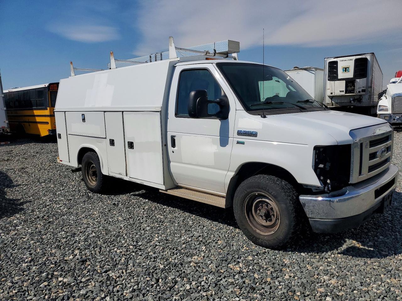 2012 Ford E350 Utility / Service Truck