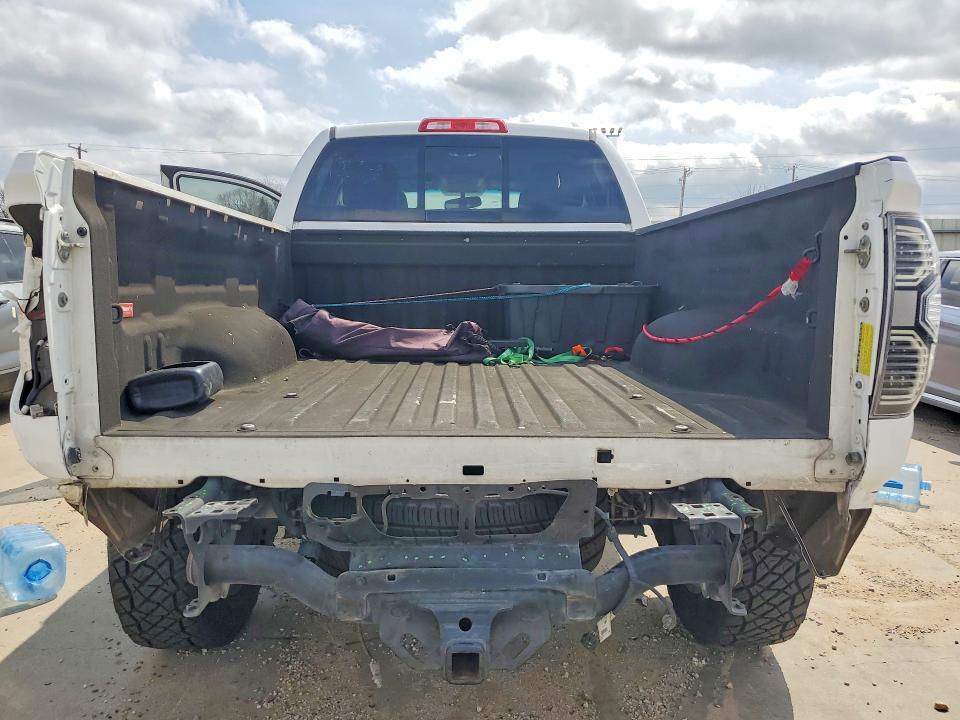 2014 Toyota Tundra SR5
