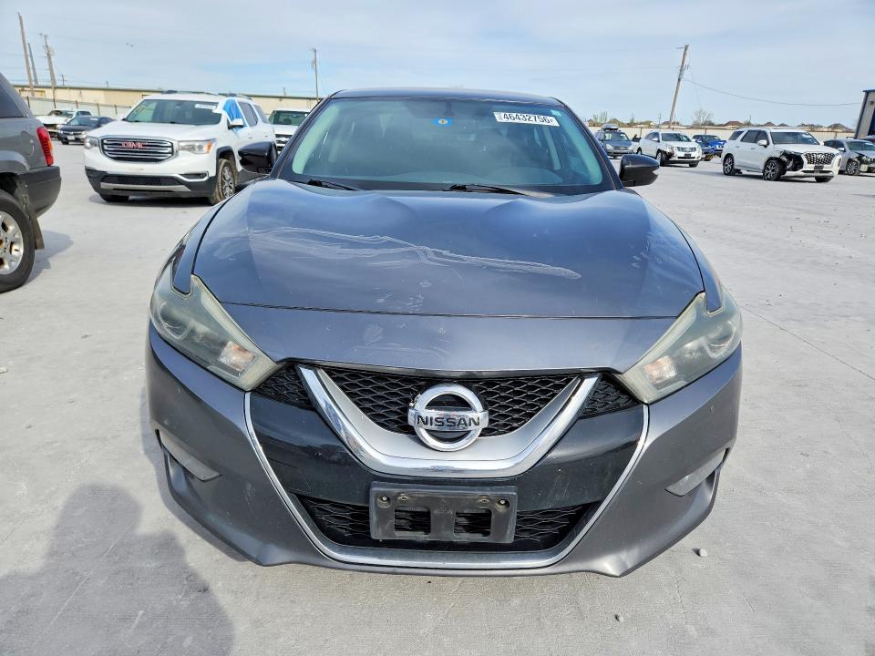 2017 Nissan Maxima 3.5 sr