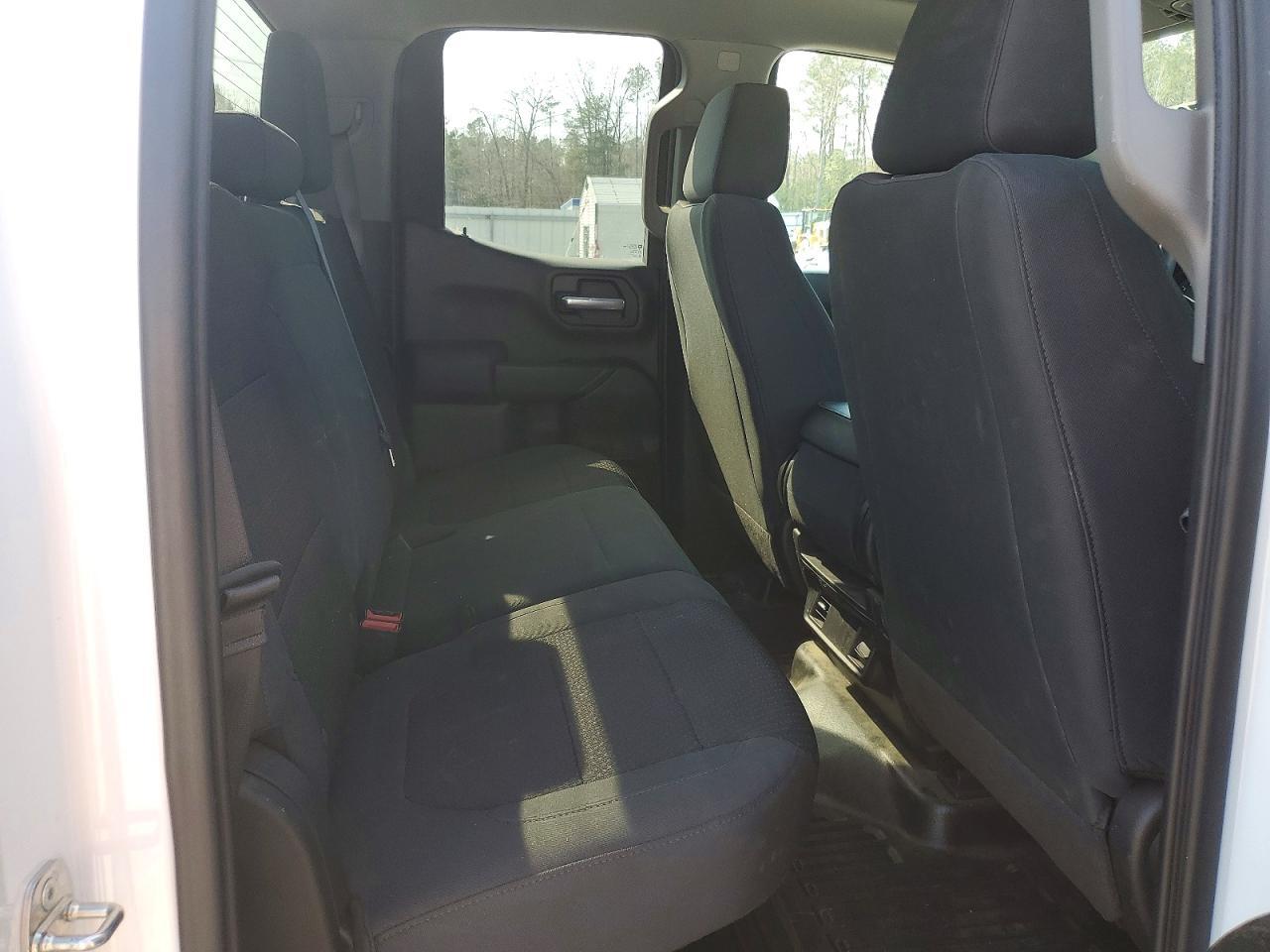 2021 Chevrolet Silverado C1500