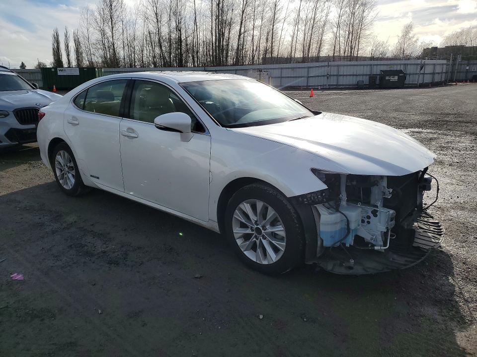 2015 Lexus Es 300h Base