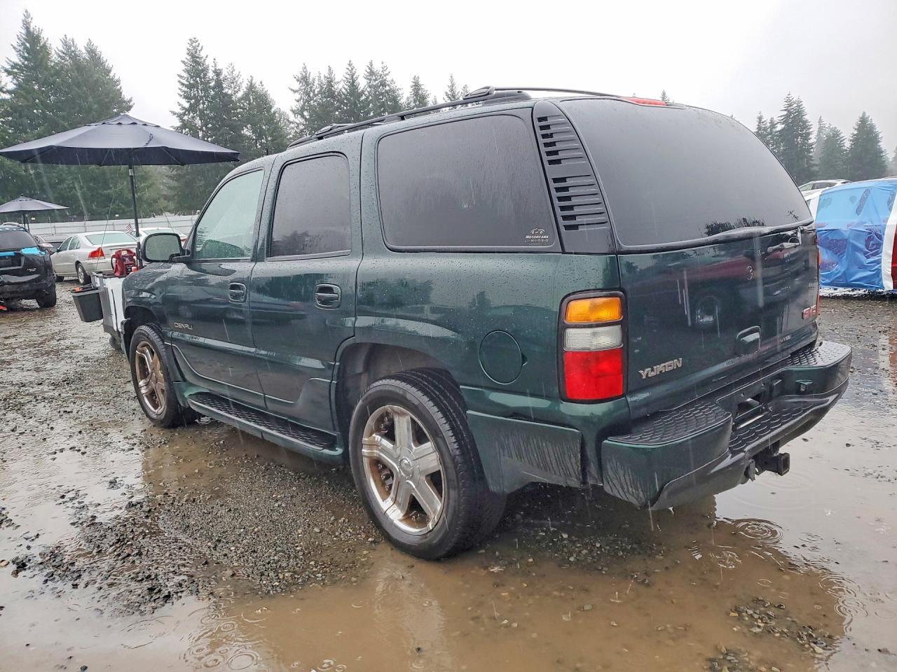 2004 GMC Yukon Denali