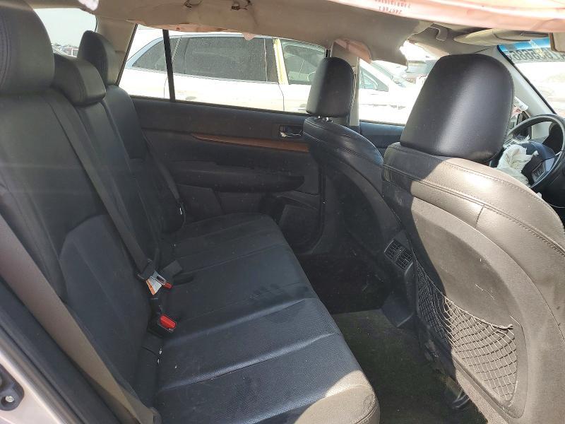 2014 Subaru Outback 2.5i Limited