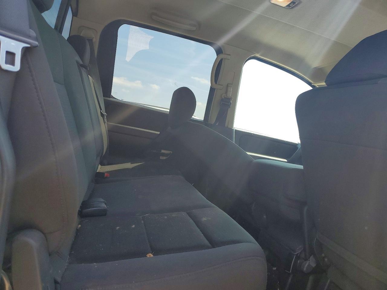 2010 Nissan Titan XE