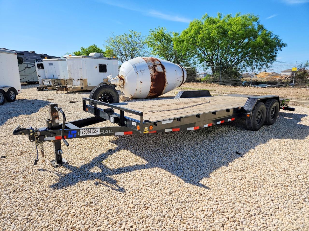2025 Load Trail Equipment Trailer