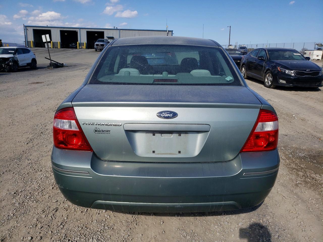 2005 Ford Five Hundred se