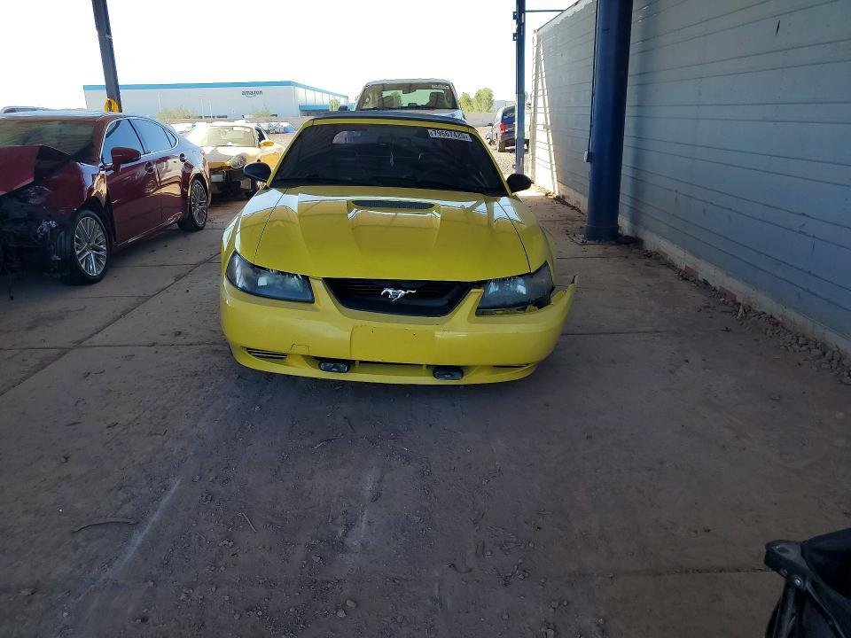 2001 Ford Mustang
