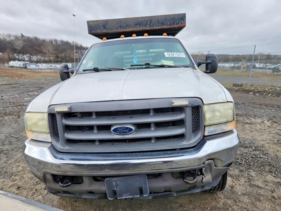 2004 Ford F450 Super Duty Flatbed Truck