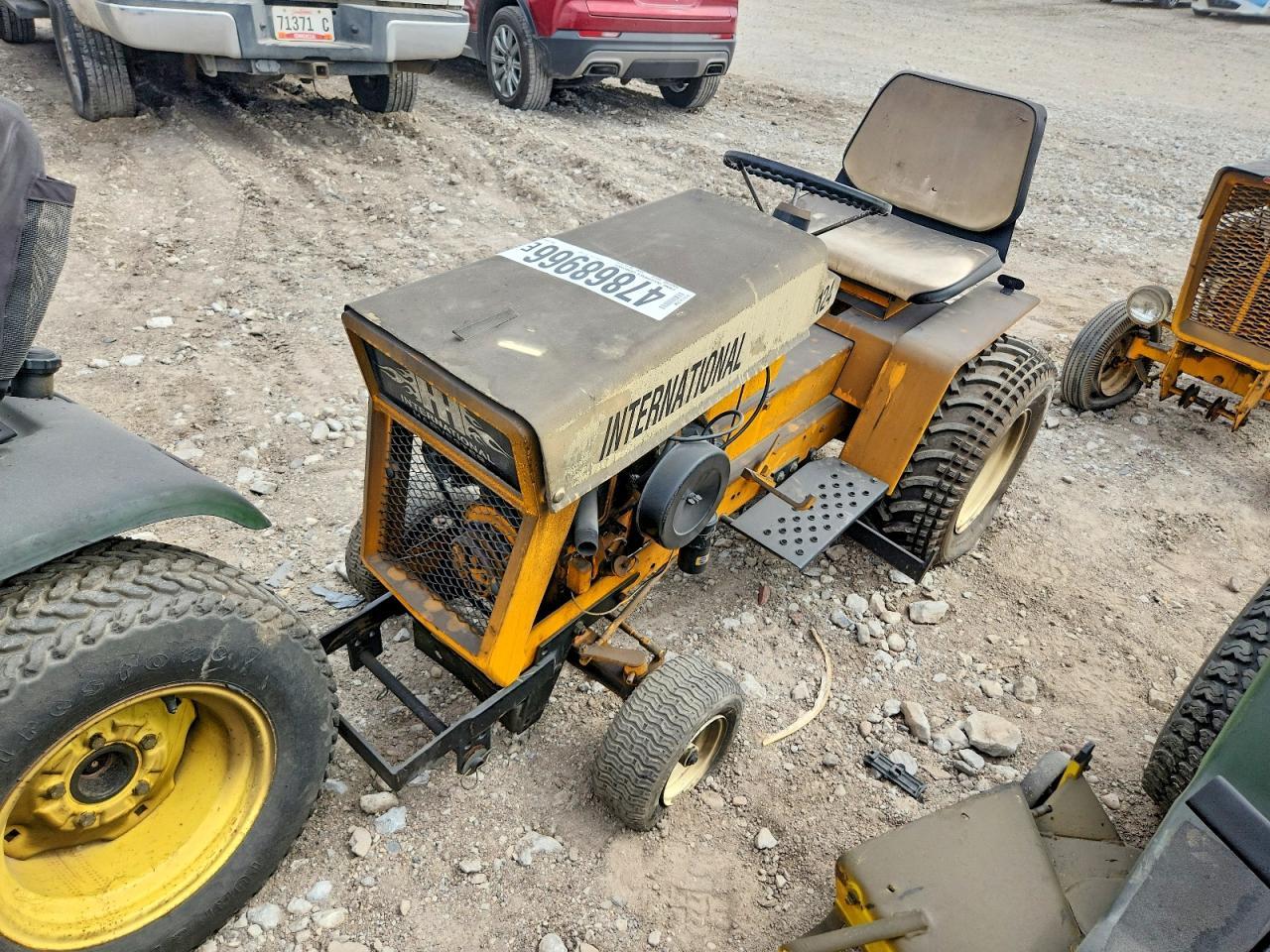 1966 International 124 Lawn Mower