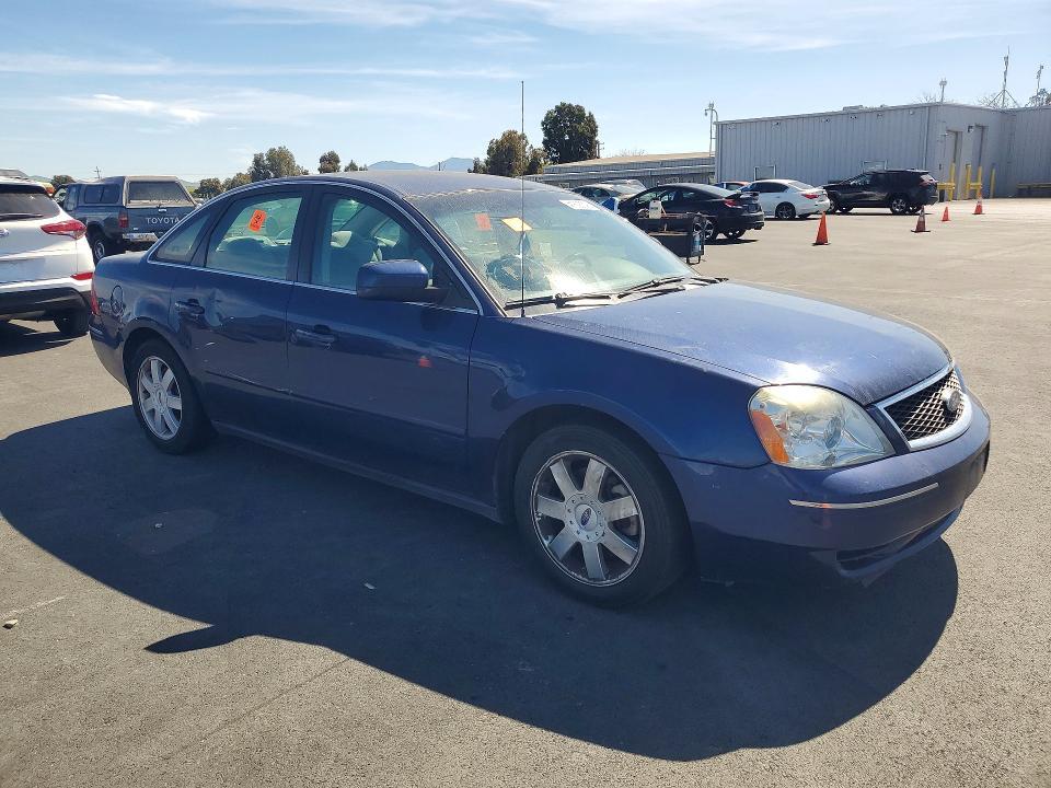 2005 Ford Five Hundred se
