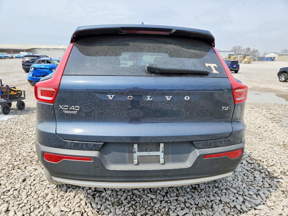 2022 Volvo Xc40 T4 Inscription