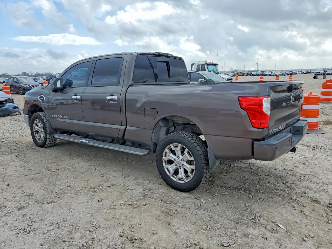 2017 Nissan Titan XD S