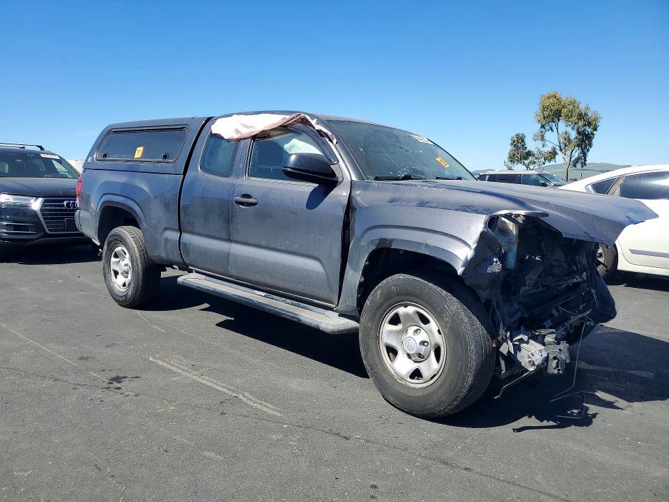 2018 Toyota Tacoma SR