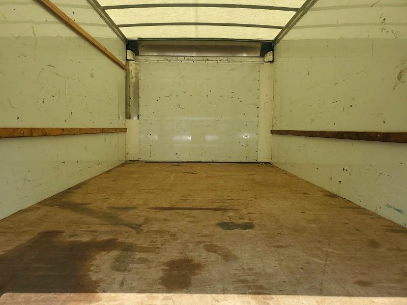 2023 GMC Savana BOX Truck