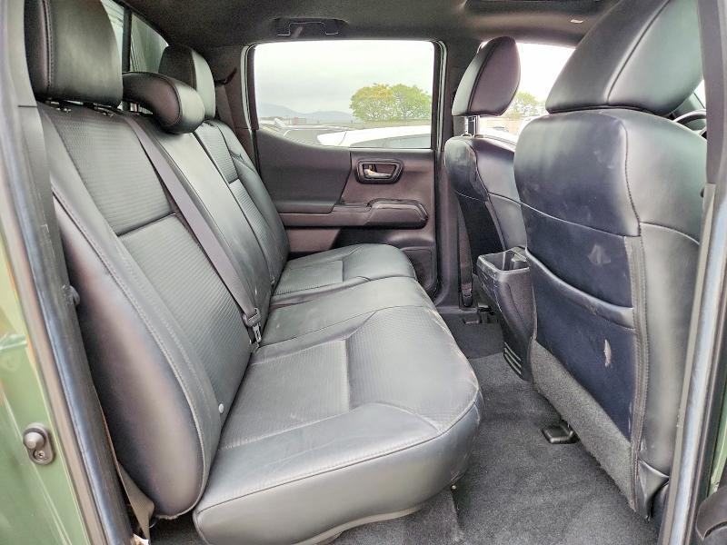 2022 Toyota Tacoma trd Off-road