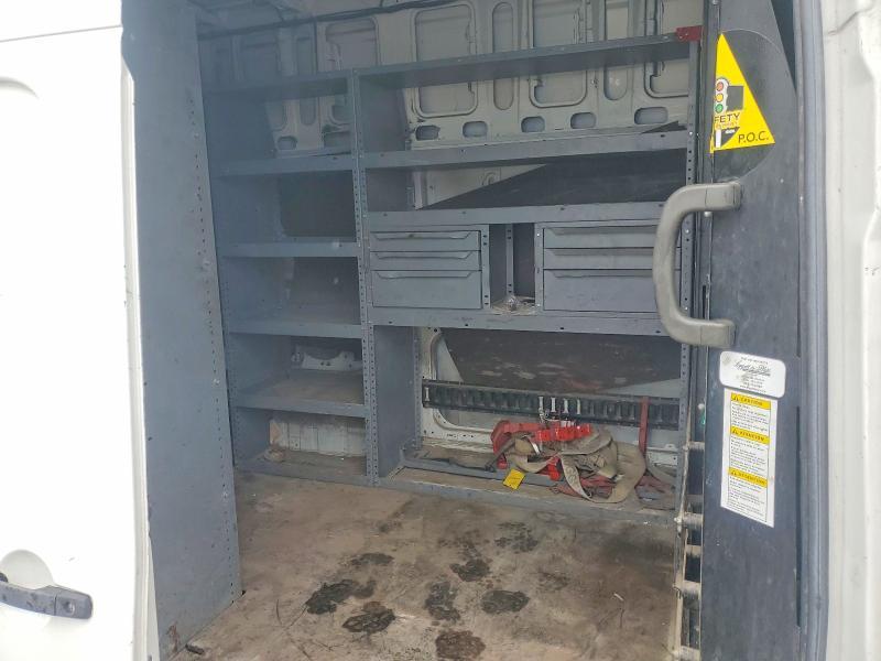 2015 Nissan NV 3500 HD S